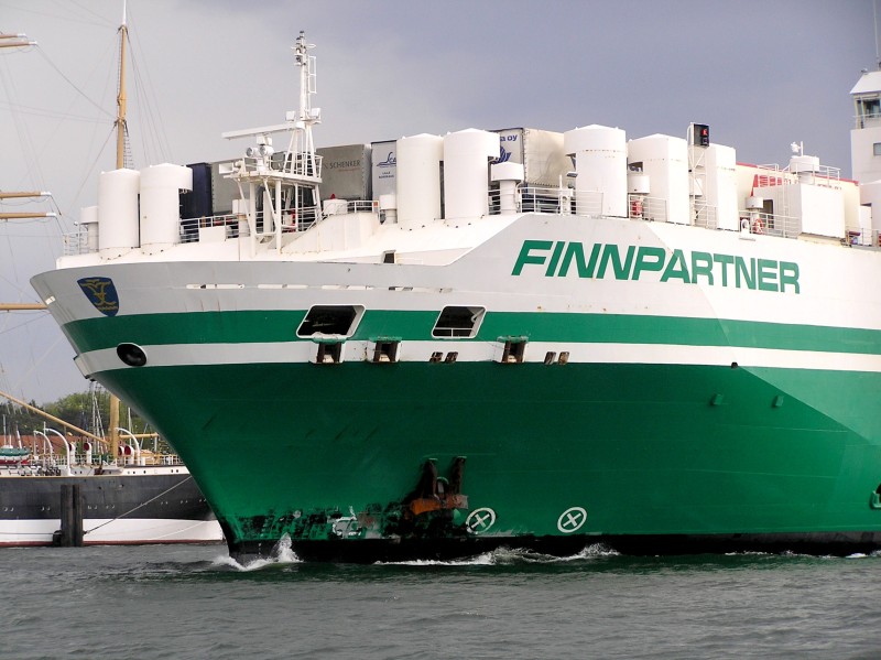 M/F FINNPARTNER (1995)