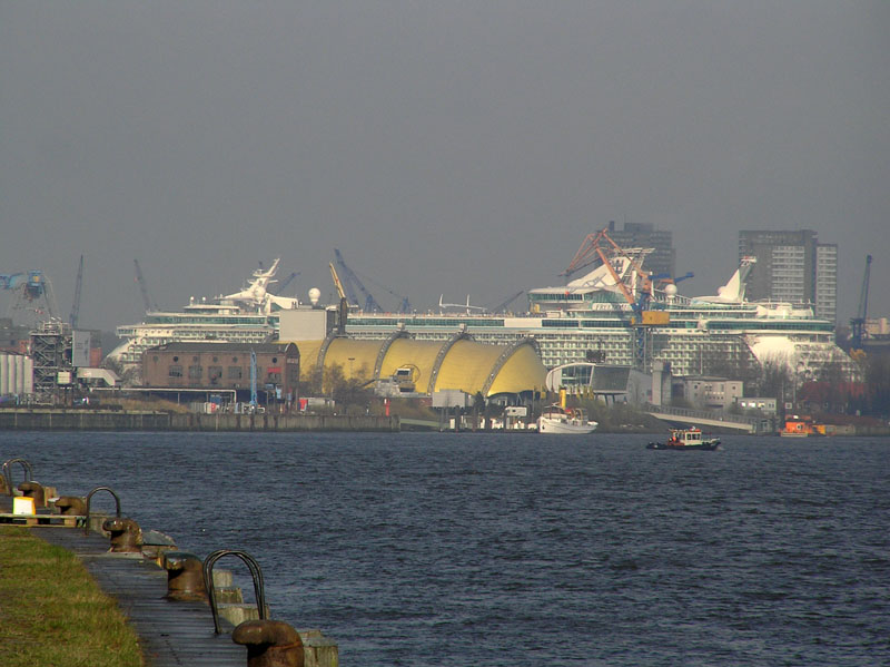 M/S Freedom Of The Seas (2006) -  by Ingo Josten