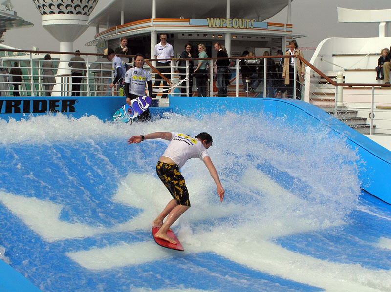 Surfanlage 'Flowrider' - M/S Freedom Of The Seas (2006) -  by Ingo Josten