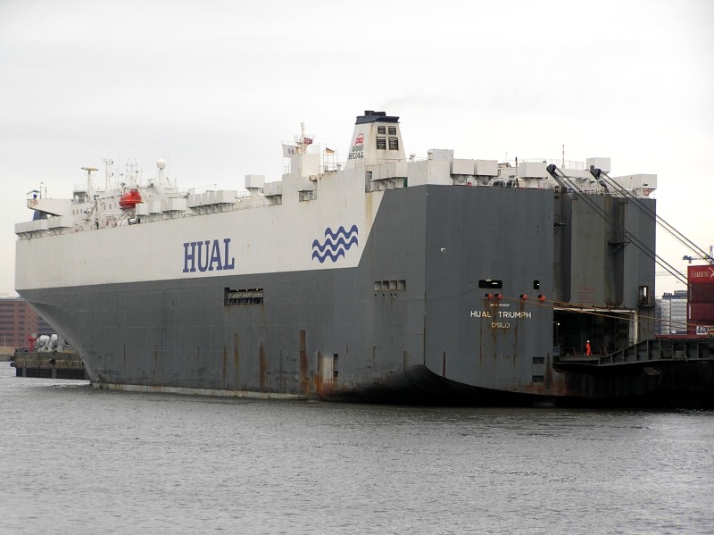 M/S HUAL Triumph (1988)