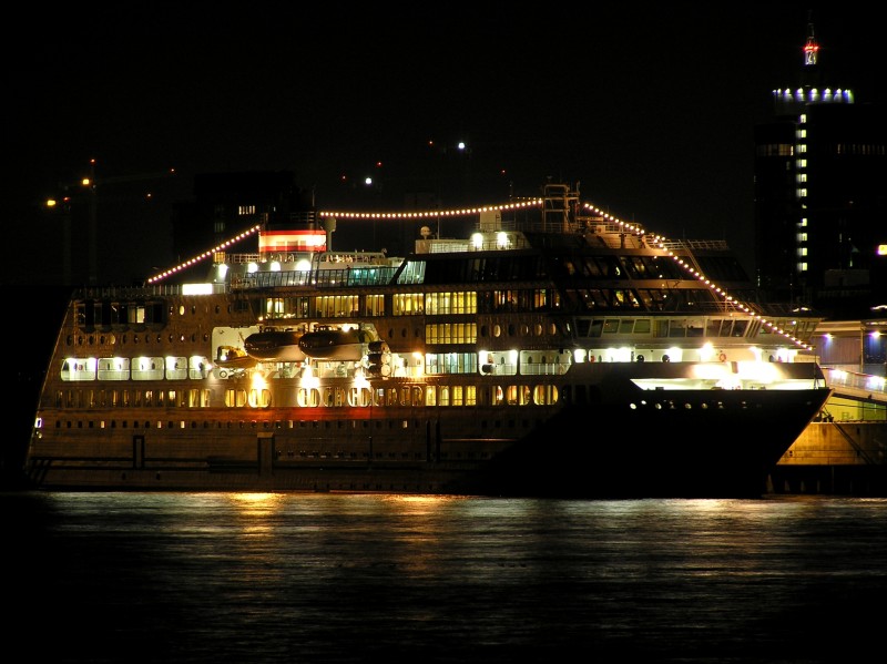 M/S Midnatsol (2003) -  by Ingo Josten