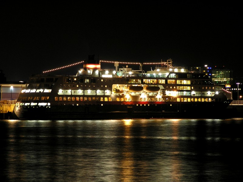 M/S Midnatsol (2003) -  by Ingo Josten