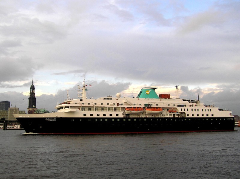 M/S lexander Von Humboldt (1996)