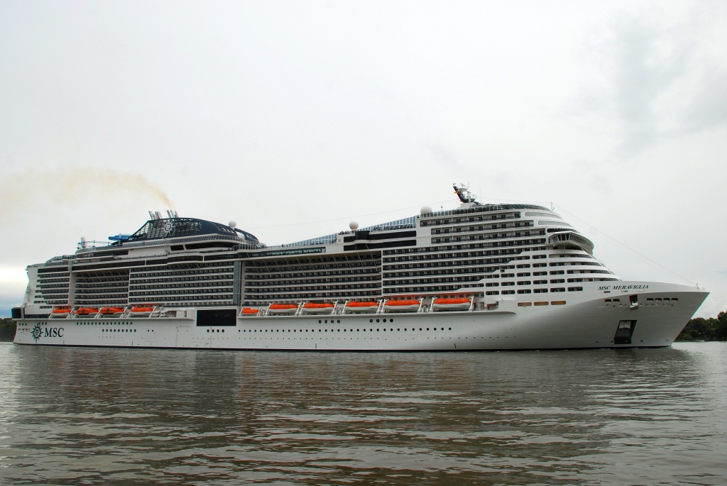 M/S MSC Meraviglia (2017) -  by Ingo Josten