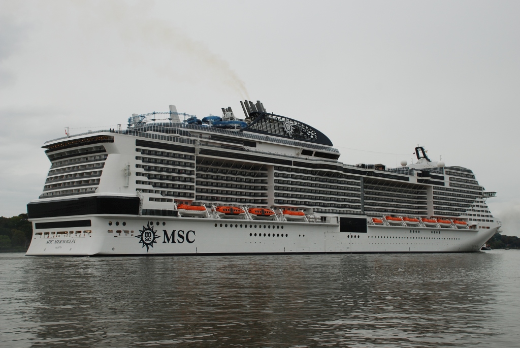 M/S MSC Meraviglia (2017) -  by Ingo Josten