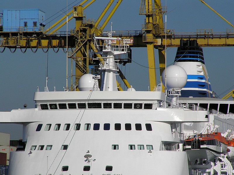 M/S Delphin Voyager (1990)