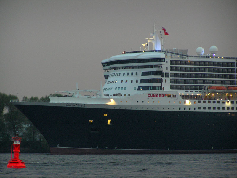 GTS Queen Mary 2 (2003) -  by Ingo Josten